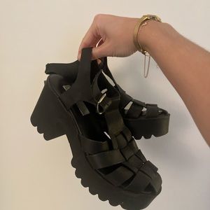 Chunky Black Sandals Size 5.5